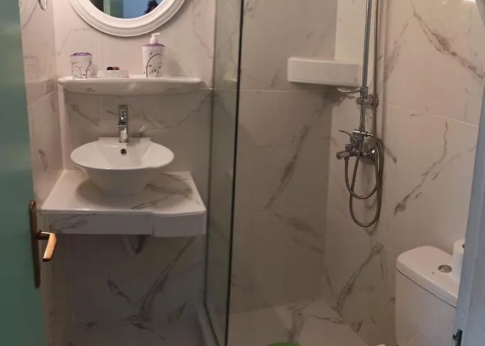 Art Benitses בניטסס