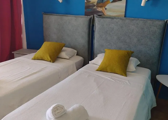 Art Benitses בניטסס