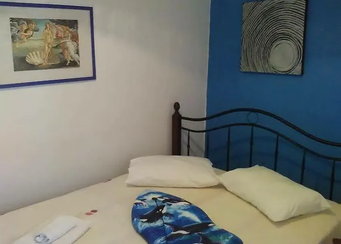 Art Benitses בניטסס