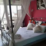 Appartement Art Benitses *