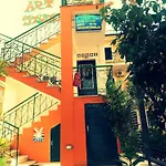 아파트 Art Benitses *