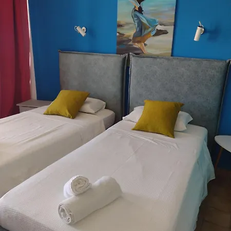 Art Benitses Benitses (Corfu)