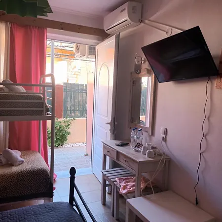 Apartament Art Benitses