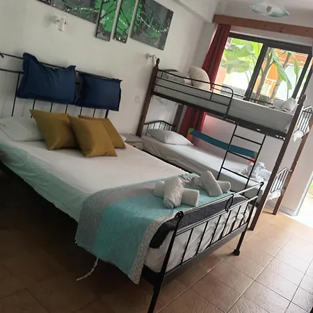 Lägenhet Art Benitses