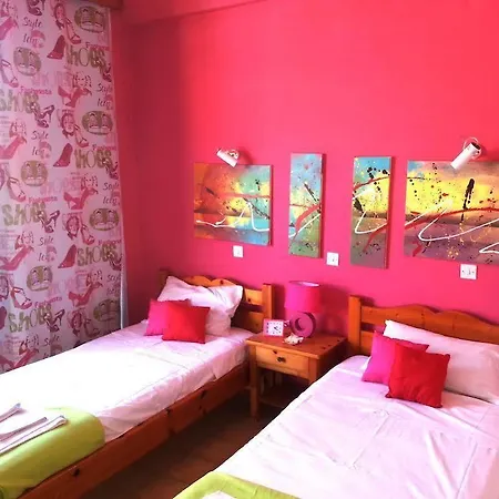 Apartament Art Benitses *