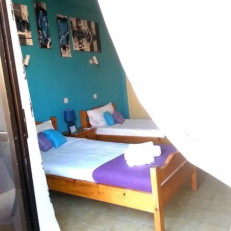 Apartament Art Benitses *