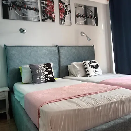 Art Benitses Benitses (Corfu)