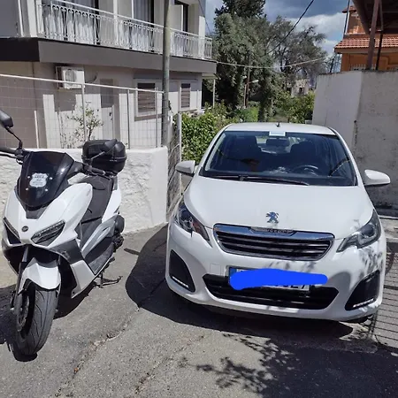 Art Benitses Benitses (Corfu)